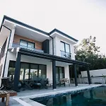 Vila Vira Premium *