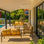 Villa Vira Premium